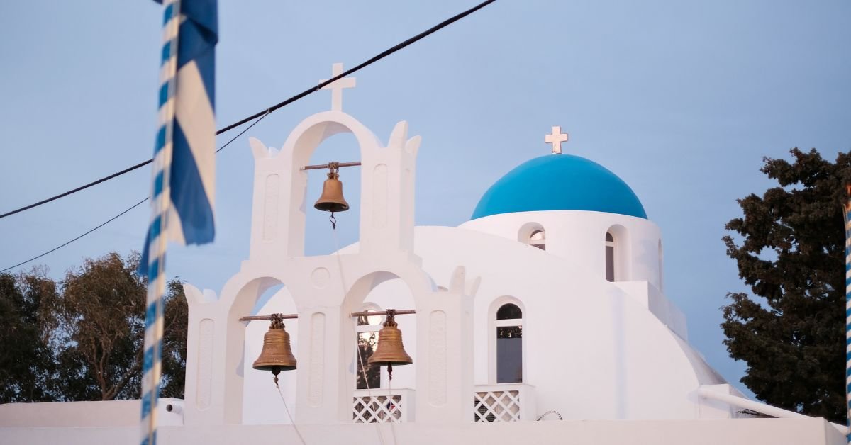 Greece island hopping Santorini Church itinerary