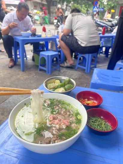 Pho the best Honai Street Food that first visitors must try