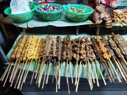 10 BEST Luang Prabang Street Food For Your First Visit - Escape With ...