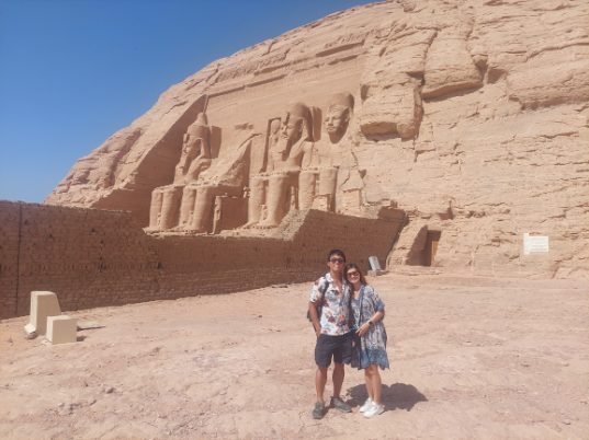 Abu Simbel Temple - taking photo from distance