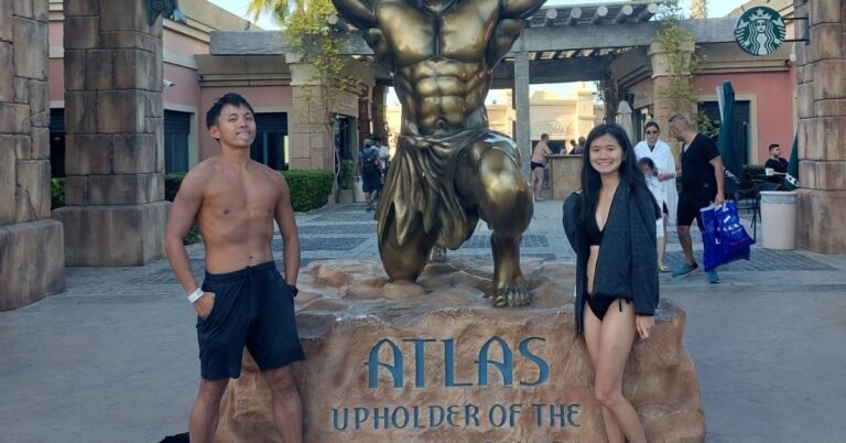 Feature Page for Dubai Atlantis Aquaventure Review