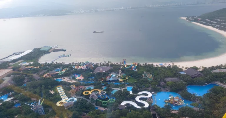 Nha Trang Vinswonder Water Park Feature Page
