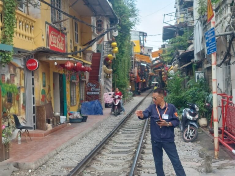 Things to avoid Hanoi Train Street feature page