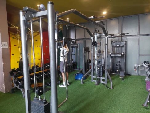Dumbells and other weight machine