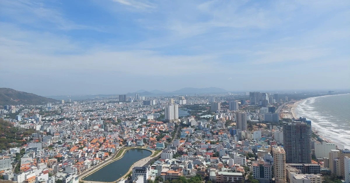 Is-Vung-Tau-Worth-Visiting-Feature-Page