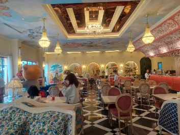 Local youngster IG hot spot Paris Garden Cafe