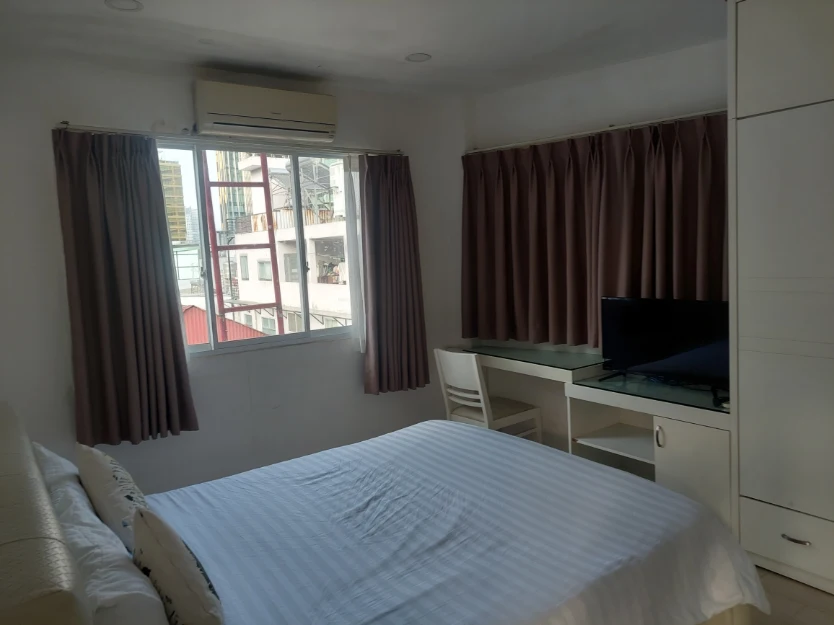 Spacious double room