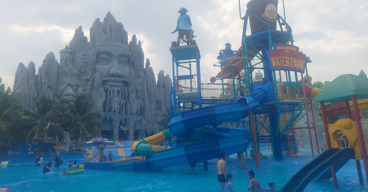 Suoi-Tien-Water-Park-Feature-Page