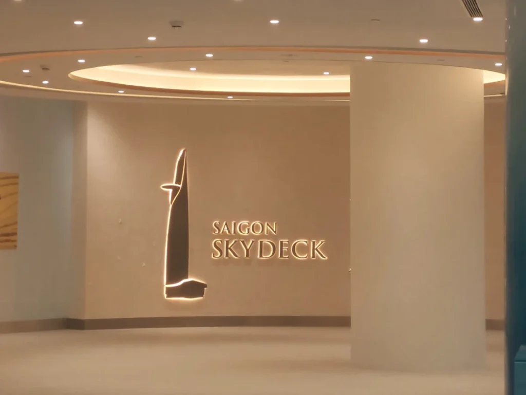 The access to Saigon Skydeck is on the same floor