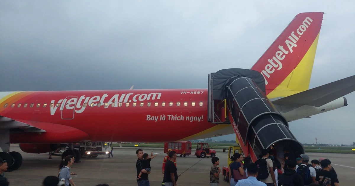 VietJet-Review-Feature-Page