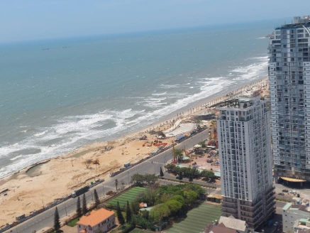 Vung Tau Beach is relatively polluted