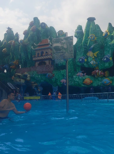 Water basketball at Suoi Tien Water Park