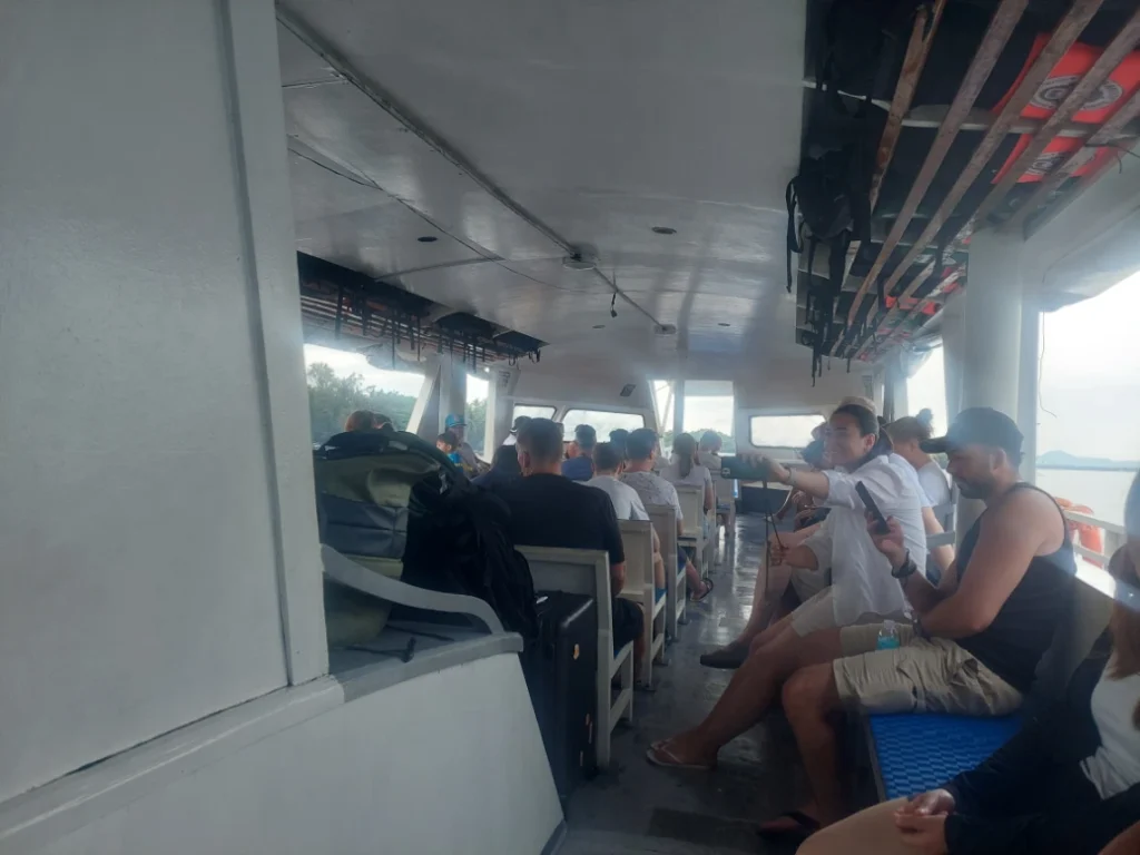Ferry Bohol - Oslob could be crowded