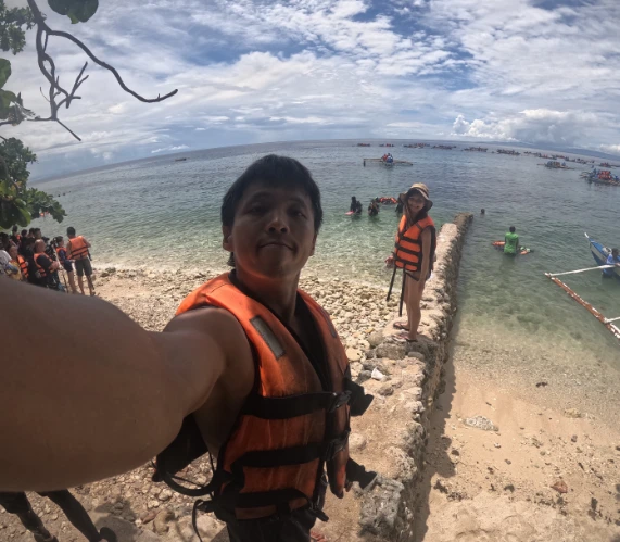 Heading to whale shark watching