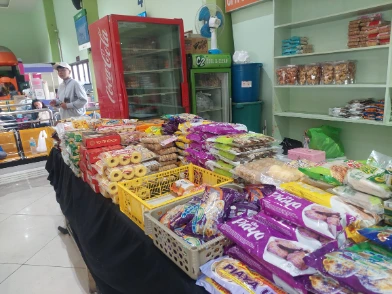 Local snacks at pier 1 departure hall