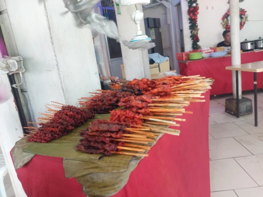 Snack stores near Pier 1 Cebu