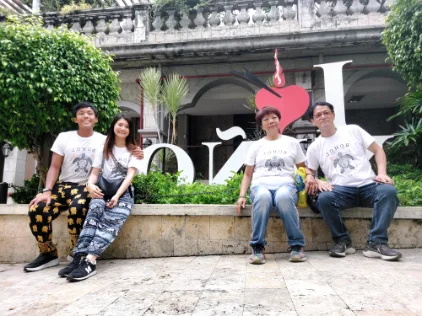 Taking photo at St Nino