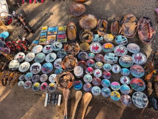 More handcraft souvenir