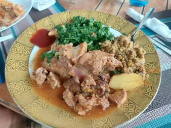 Beans spinach and meats for on the rols buffet