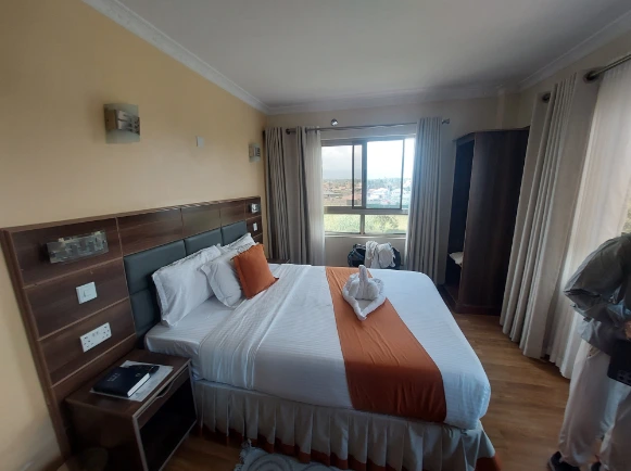 Comfortable room at Buraha Zenoni Hotel & Resort