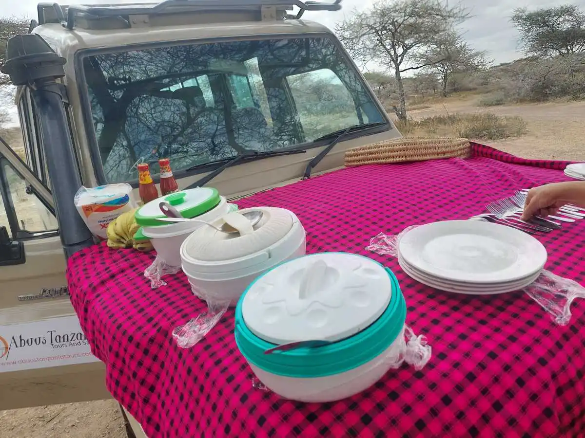 Food-Tanzania-Safari-Tour-Feature-Page
