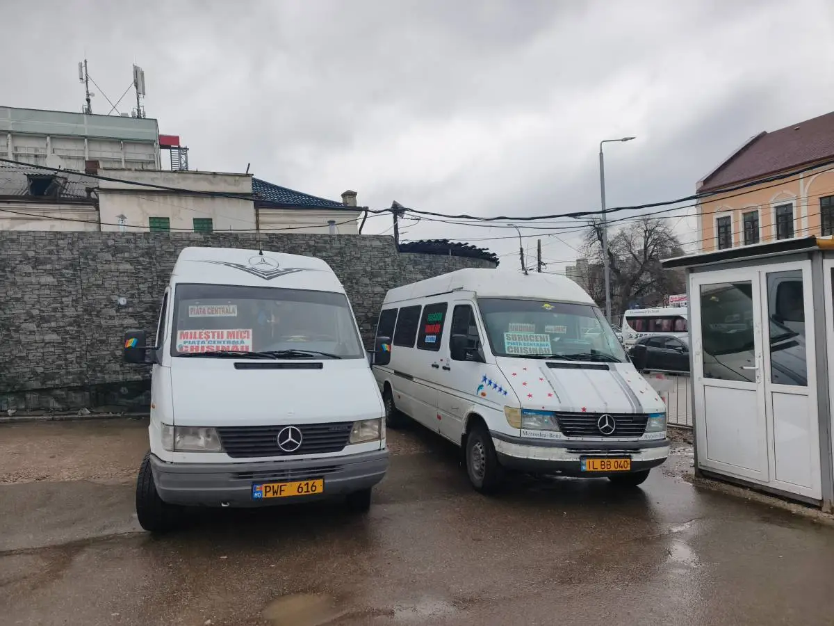Bus-from-Moldova-to-Transnistria-Feature-Page