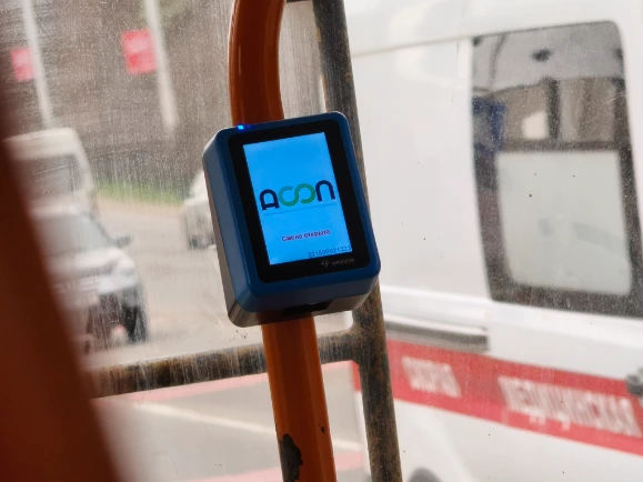 Bus only accepted prepaid card and 5 rubles per ride