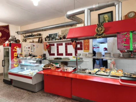 The food session at Soviet Canteen