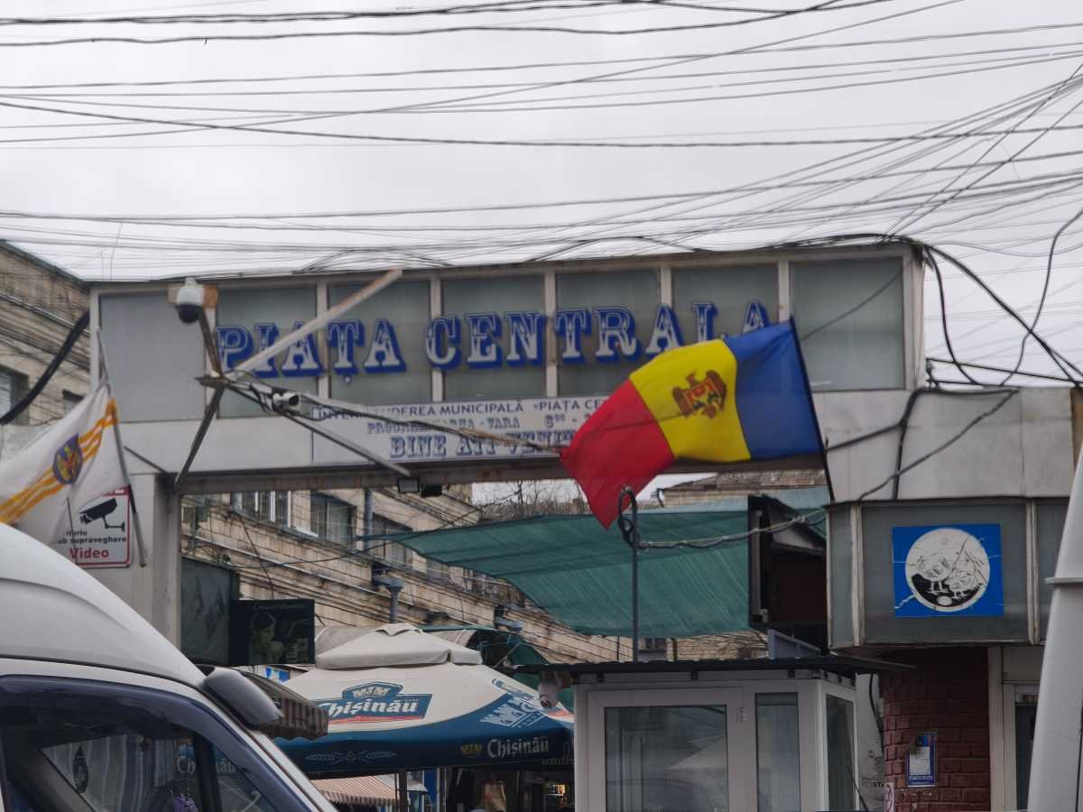 How Many Days Moldova Feature Page